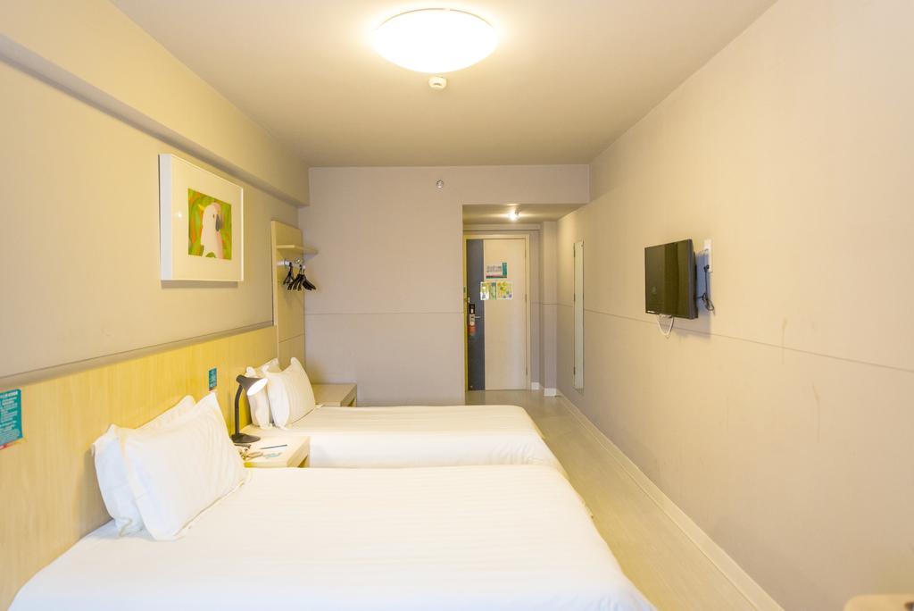 Jingjiang Inn Shanghai Minsheng Road Экстерьер фото